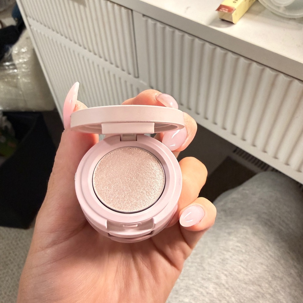 Beauty Bento Bouncy Matte & Shimmer Eyeshadow Trio - rose macaron - Picture 4 of 6